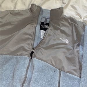 NORTH FACE JACKET (Medium)